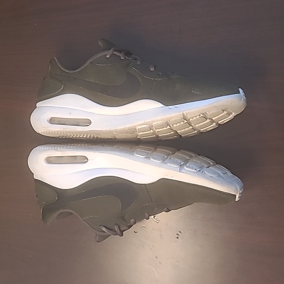 Nike air max oketo olive green - Picture 4 of 6